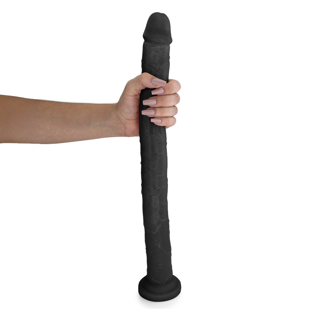 Pênis Gigante e Grosso com Escroto Pirocão - Dildo em PVC Flexível 46 x 4,3cm Preto | Foto 01