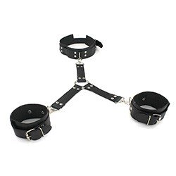 Kit Bondage 2: Algema e Coleira em "T" com Mosquetão em Couro Sintético Preto